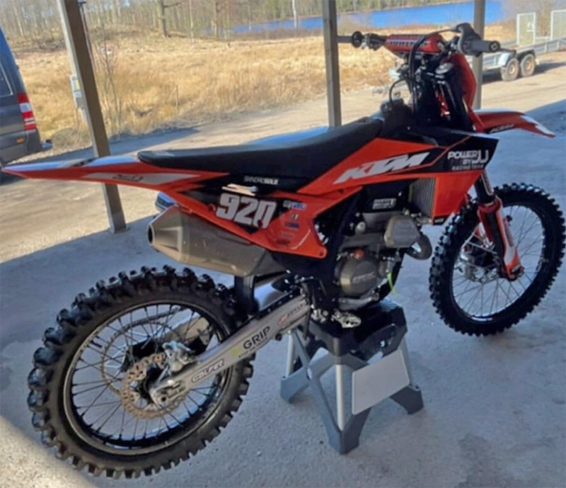 Två svenskägda KTM 250 SX-F stulna i Belgien vid gränsen till Frankrike