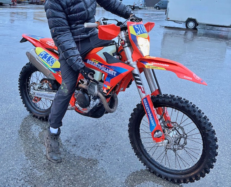 KTM 350 EXC-F Champ Edition stulen i Varvhult norr om Borås