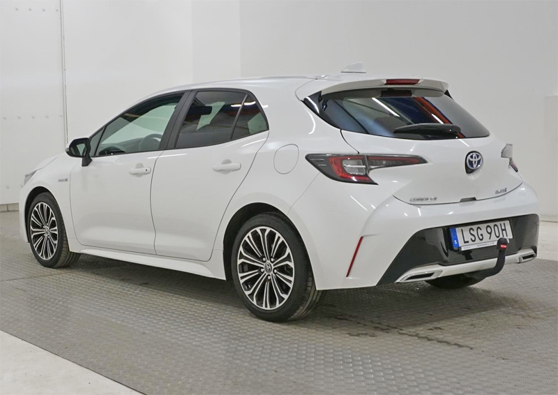 Vit Toyota Corolla Hybrid stulen i Solna