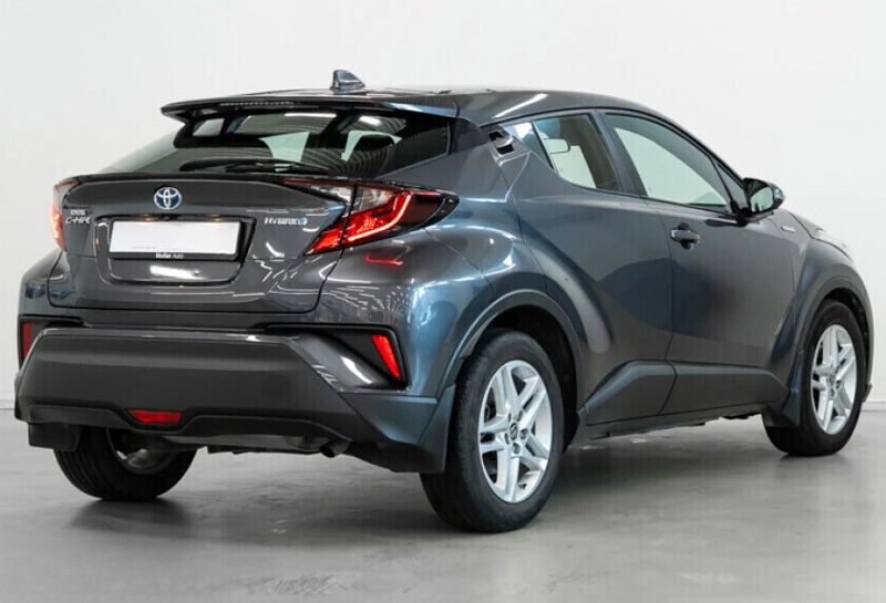 Mörkgrå metallic Toyota C-HR Active stulen i Erikslund, Täby