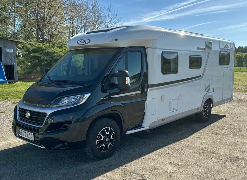 Svenskregistrerad husbil Fiat LMC T672 Cruiser Blackline stulen i Urbanizacion la Marina San Fulgencio mellan Alicante och Torrevieja, Spanien.