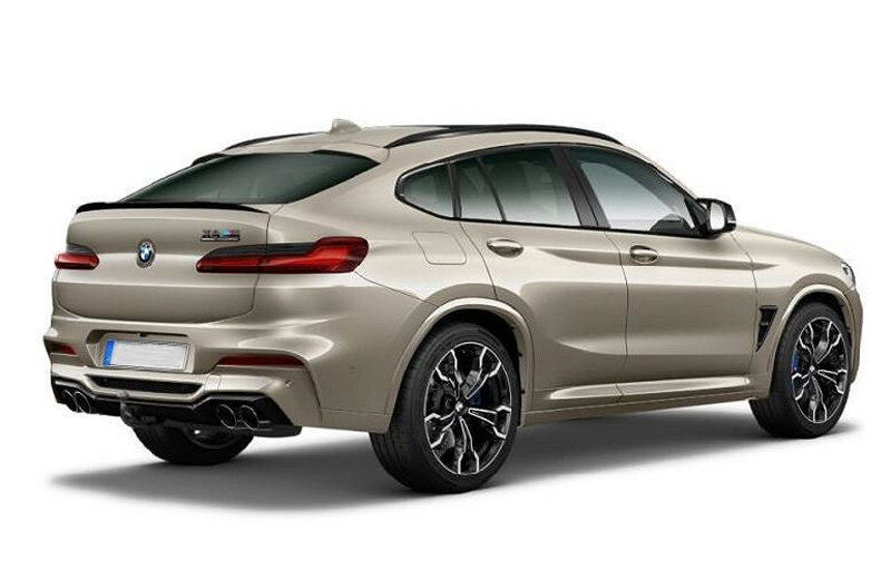 Ljusgrå metallic BMW X4 M Competition stulen i Vintertullen, Stockholm