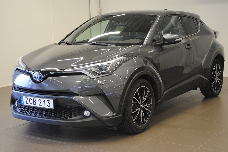 Grå metallic Toyota C-HR Executive stulen i Linköping