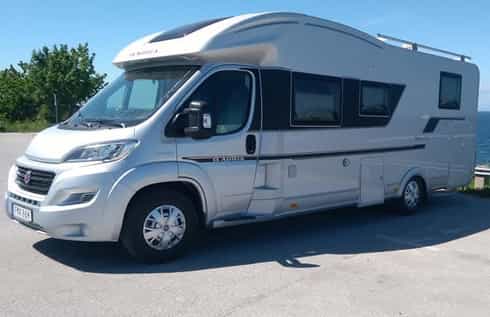 Husbil, Fiat Adria Matrix 700 SL stulen i Bankeryd strax norr om Jönköping