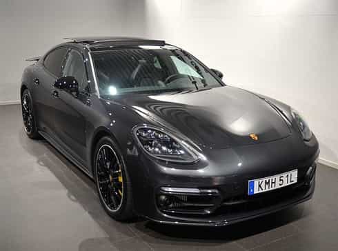 Mörkgrå metallic Porsche Panamera Turbo S stulen i Varberg