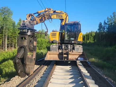 959157