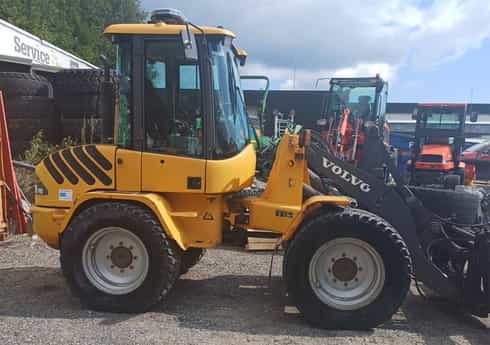 Gul hjullastare Volvo L35B stulen i Krylbo